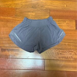 lululemon athletica hotty hot shorts